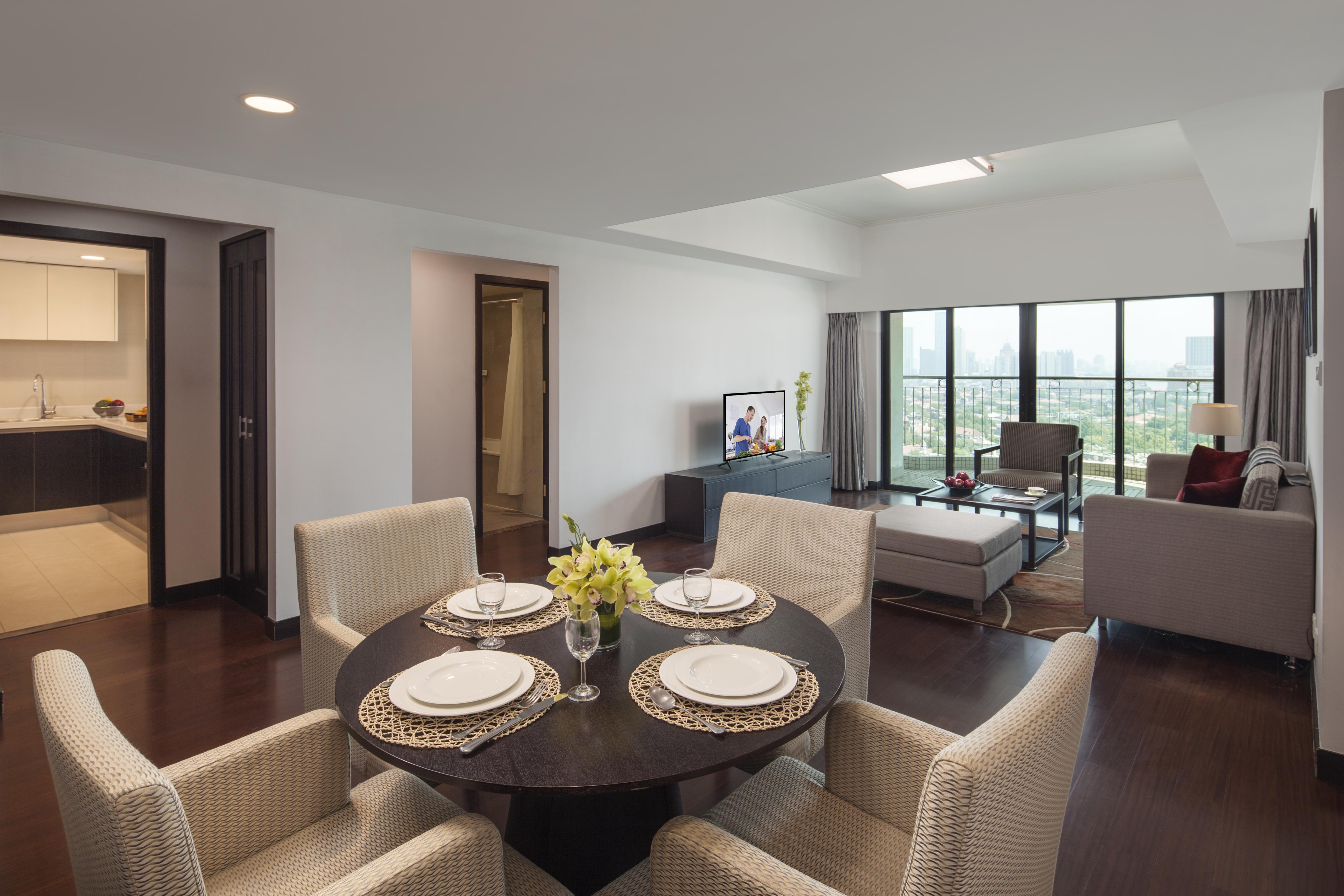 Somerset Olympic Tower Apartment *