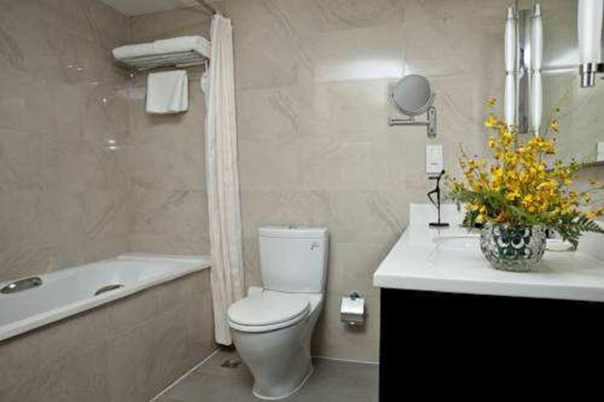 Somerset Olympic Tower Apartment
